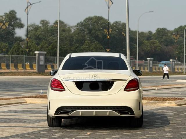 2018 Mercedes C200 2.0 AMG (CBU) 3Years Warranty✅ - 4