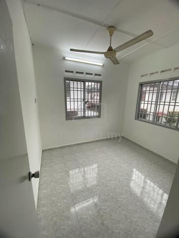 AA Kota Masai Jalan Pulasan Endlot Full Loan Cash Out 60k New Paint 5
