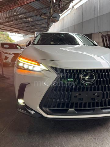 Lexus NX250 2.5 VL 5A BLACK SEAT 23 UNREG LIKE NEW - 5