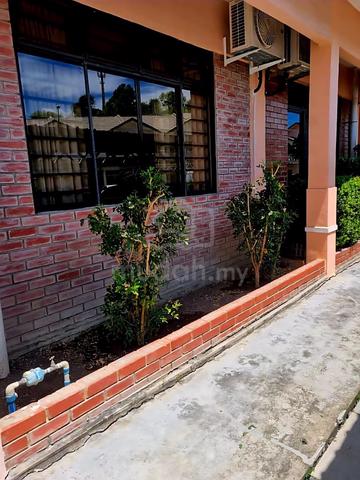 Taman Aman Sutra |Iramanis |Townhouse | For rent 1