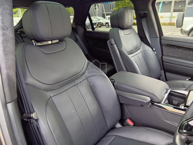 2025 Land Rover RANGE ROVER Sport Autobiograp P400 - 3