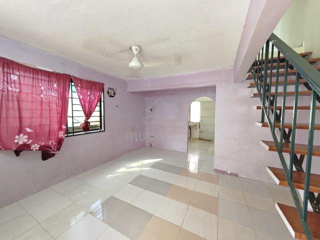 Malim Jaya Abadi 2bedroom bare unit for rent 1