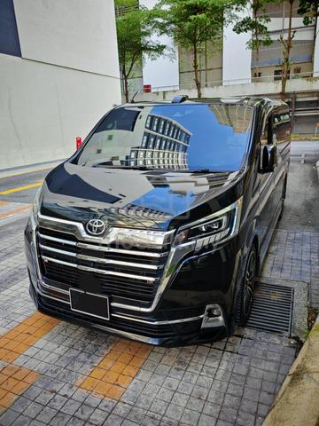 2020 Toyota GRANACE 2.8 PREMIUM (A) - 1