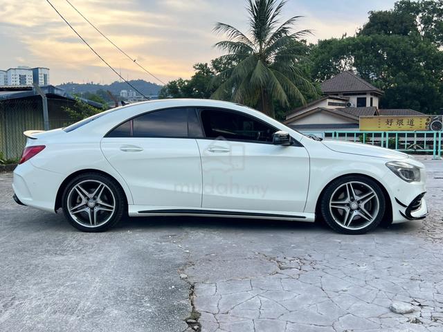 2017 Mercedes Benz CLA250 4 MATIC (CBU) 2.0 - 5