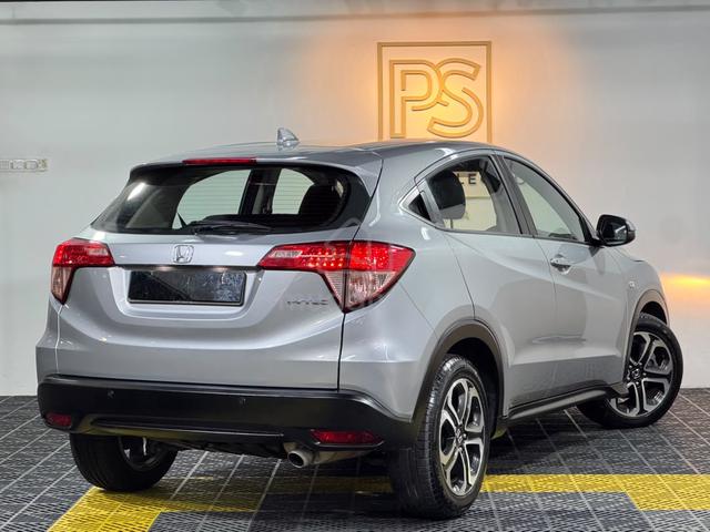 2017 Honda HR-V 1.8 S SUV (A) HRV 112K LOW MILEAGE - 4