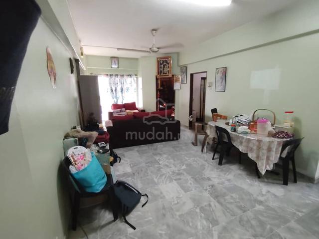 Teratai Mewah Condominium 1