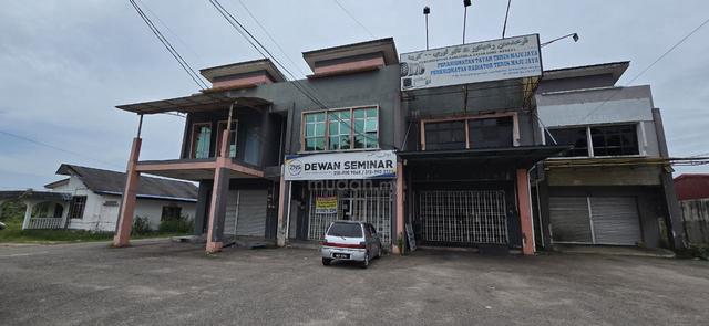 Bangunan Perniagaan 2 Tingkat Untuk Di Jual Kadok Kota Bharu 1