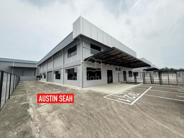 1.5 STOREY SEMI-D FACTORY For RENT VALDOR, 4 UNITS LEFT, GRAB FAST 1
