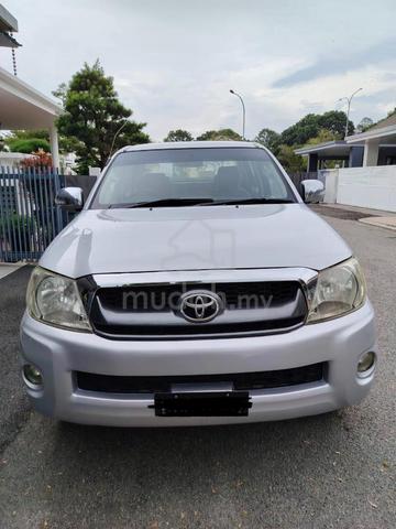 2010 Toyota Hilux Double Cab 2.5 AT - 1