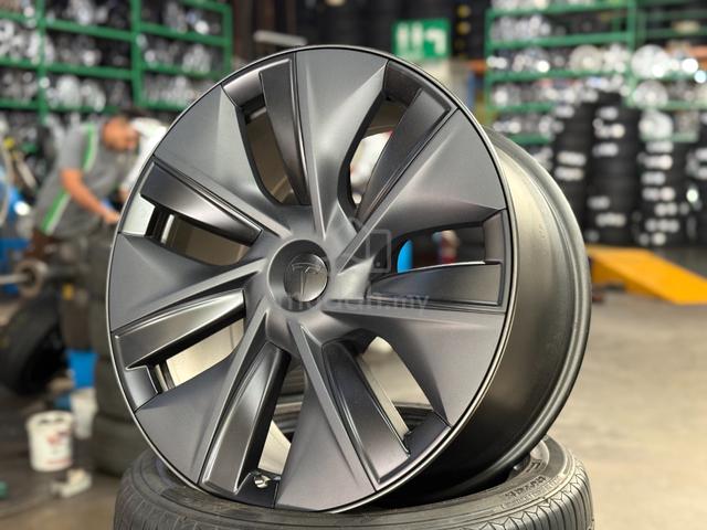 Carousel Image