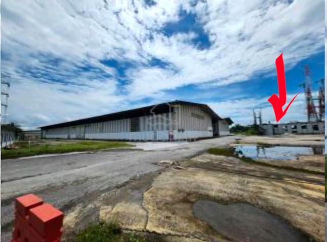 Industry Warehouse For Rent  1