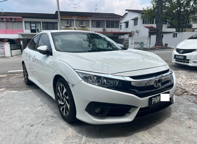 2018 Honda CIVIC 1.8 S Full Service Honda - 3