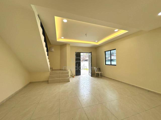 Jalan Jambu, Saleng, Double Storey with 20 ft land, Extend, renovated 1
