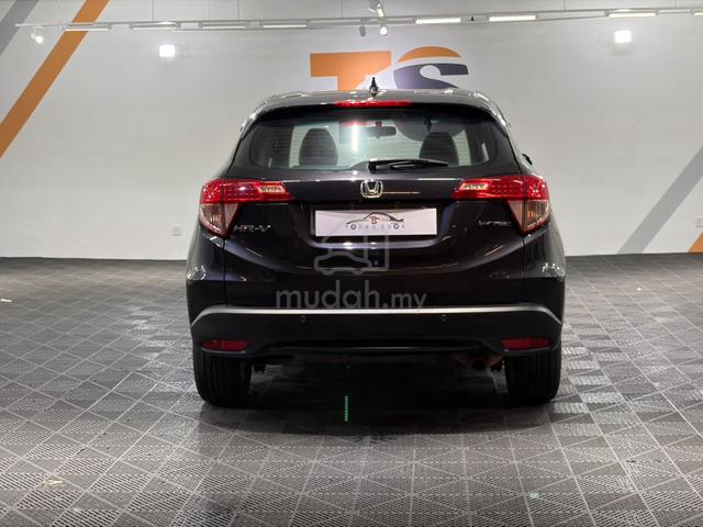 [FULL LOAN/TOP CONDITION]2016 Honda HR-V 1.8 V (A) - 4