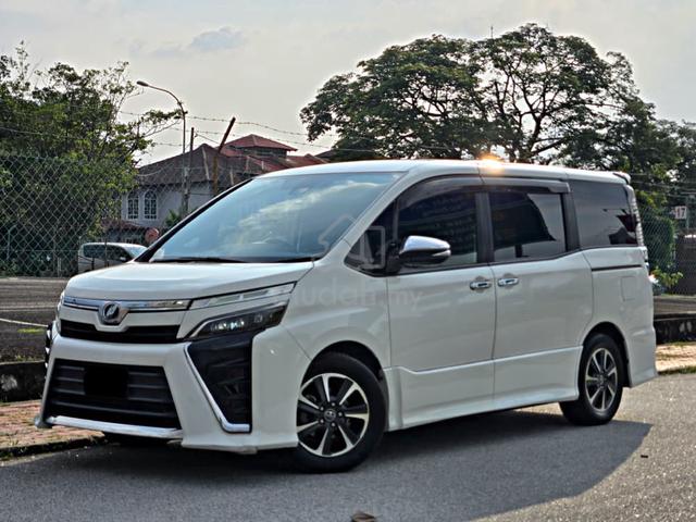 /22 Toyota VOXY 2.0 ZS KIRAMEKI 2POWER DOOR NOAH - 1