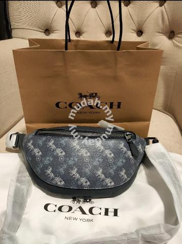 coach pouch original