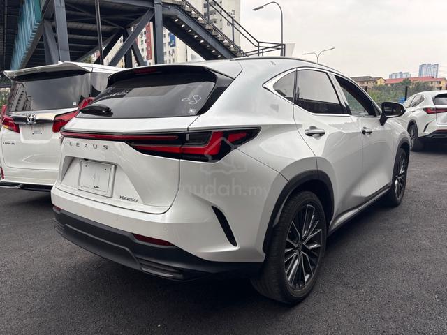 2023 Lexus NX 250 VERSION L 4CAM P ROOF BSM HUD 5A - 4