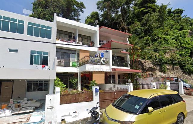 UNFURNISH 3 STOREY 4 Bedroom Paya Terubong 2500sf Terrace Landed House 1
