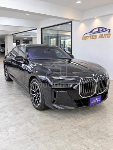 2023 BMW 740i 3.0 M Sport Sedan (UNREGISTRED) - 1