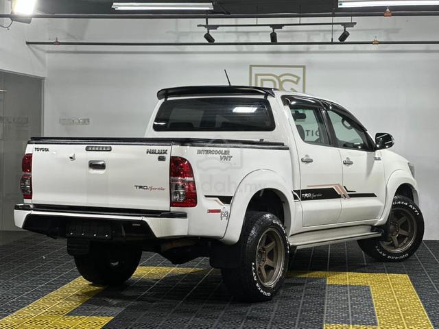 2015 Toyota HILUX 2.5 G TRD SPORTIVO (A) NO OFF/RD - 4