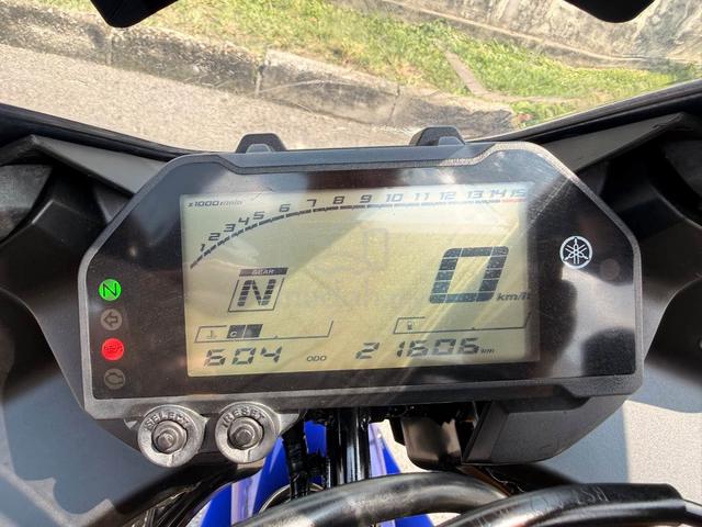 Tip Top Low Mileage Yamaha R25 V2 - photo 11 of 11