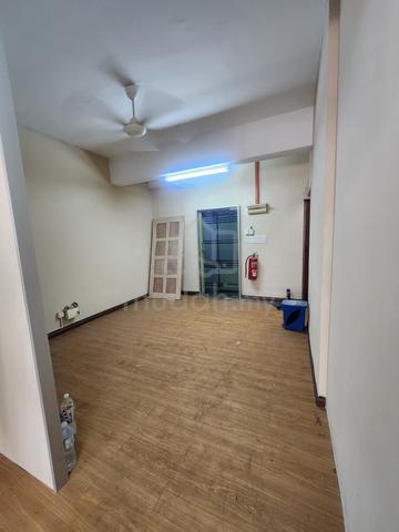 Shop Apartment Taman Putra Kajang 1