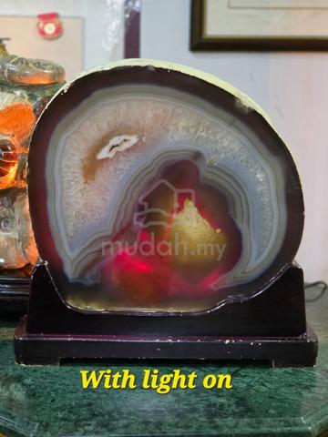 Genuine Rare Large piece Agate crystal from USA - photo 5 of 6
