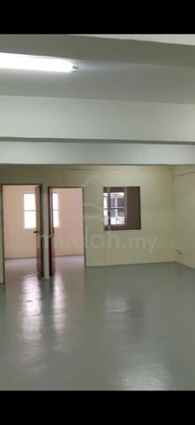 Diamond Square freehold office for sale good investment High roi 1