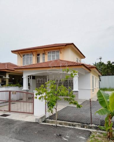 Semi-D Taman Bunga Raya Salak Tinggi Sepang 1
