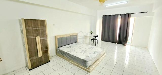 Pandan Villa Condominium Female Balcony room 1