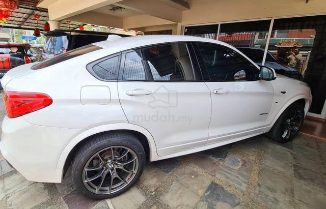 BMW X4 xDrive28i CKD 2016| AWD | Turbo| Luxury SUV - 4