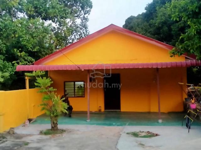 Rumah Sewa KAMPUNG LENDU 1