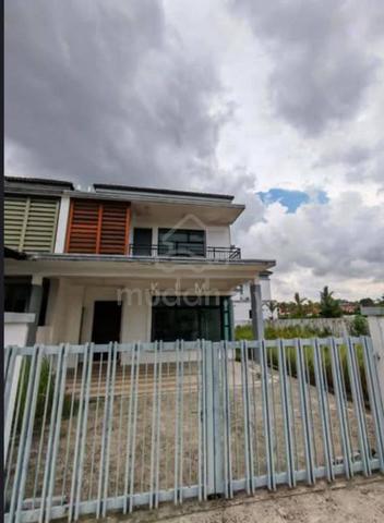 Below Bank Value Desa Tebrau Clarinet 2 Storey Terrace House Corner 1