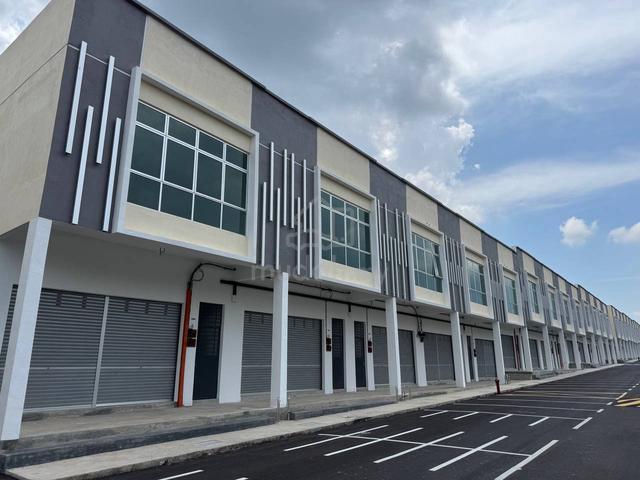 New Shop Facing Main Road 2&2.5 Storey Shop Lot Bandar Scientex Jasin 1