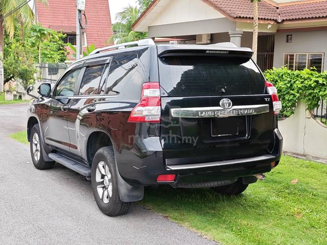 DIRECT OWNER 2015 Toyota PRADO TX-L 2.7 (A) 88k KM - 4