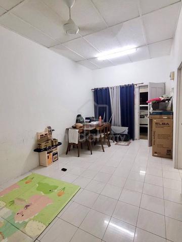 Taman desa pinggiran putra single storey 1