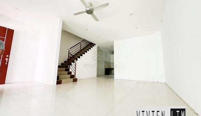 Cheap Sale Gate Guard100% Full Loan 20*75 Pengkalan Precint 18 Station 1