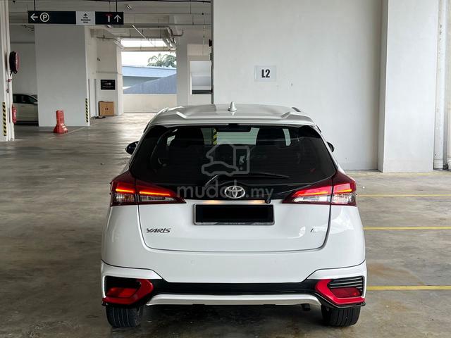 Toyota YARIS 1.5 E (A) 360'CAM / P.START - 4