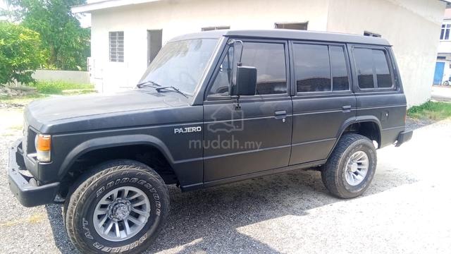 1999 Mitsubishi PAJERO 2.5 (M) - 1
