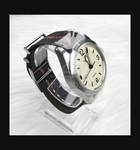 Carousel Image