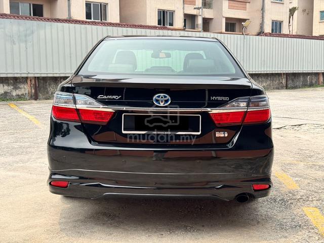 2017 Toyota CAMRY 2.5 HYBRID LUXURY FREE 3 THN WRT - 4
