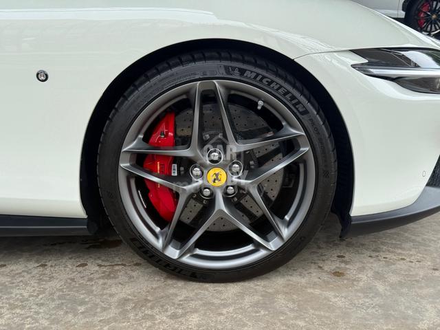 2021 Ferrari Roma - 4