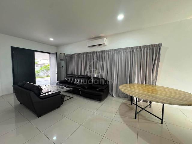 Country Heights Residence @ Jalan Song 3 Storey Semi D House For Rent 1