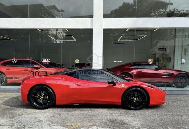 2011 Ferrari 458 ITALIA 4.5 (A) - 5