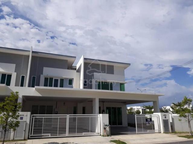 Corner 48x80 Facing Garden/ Freehold [Bulanan hanya 3.5K] ready move 1