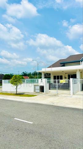 Rumah corner lot untuk di sewa Pulau Indah, Klang 1