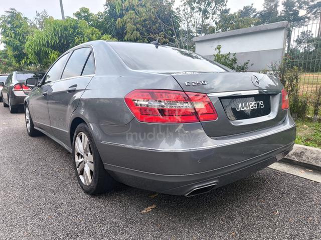 2012 Mercedes Benz E-CLASS 1.8 200 CGI BLUEEFCY - 4