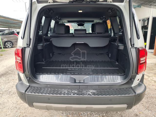 2024 Toyota LANDCRUISER 2.7 250 VX (A) - 5