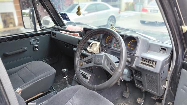 1995 Mitsubishi PAJERO 2.5 L049 (M) - 4