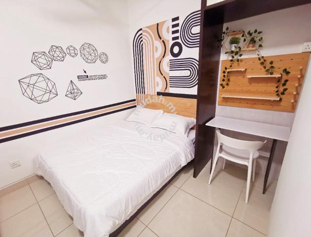 [Bilik Sewa] Muji Premium Queenbed Room|Lady Nonsharing|WIFI| 3